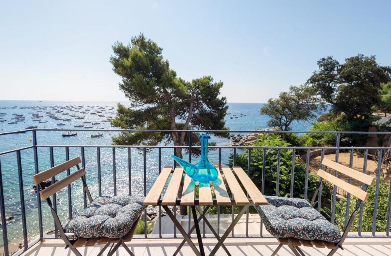 Precioso Apartamento En Primera Linea De Mar En Калелья-де-Палафружель Экстерьер фото